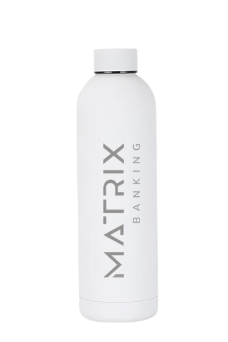 Matrix Stainless Steel Vacuum Water Bottle – 750 ml, white